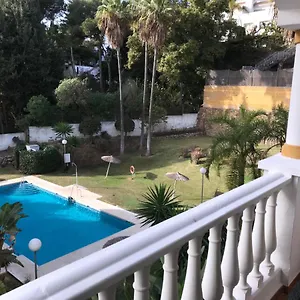 Residencial Las Flores Apartment